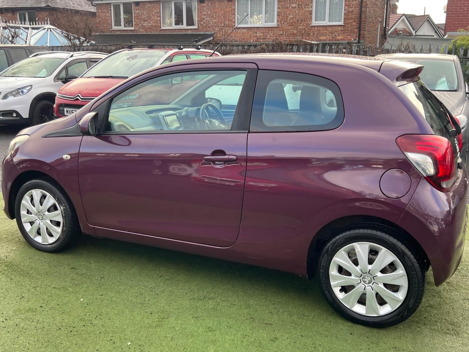 Used Peugeot 108 2016 for sale - 76714939: Photo 26