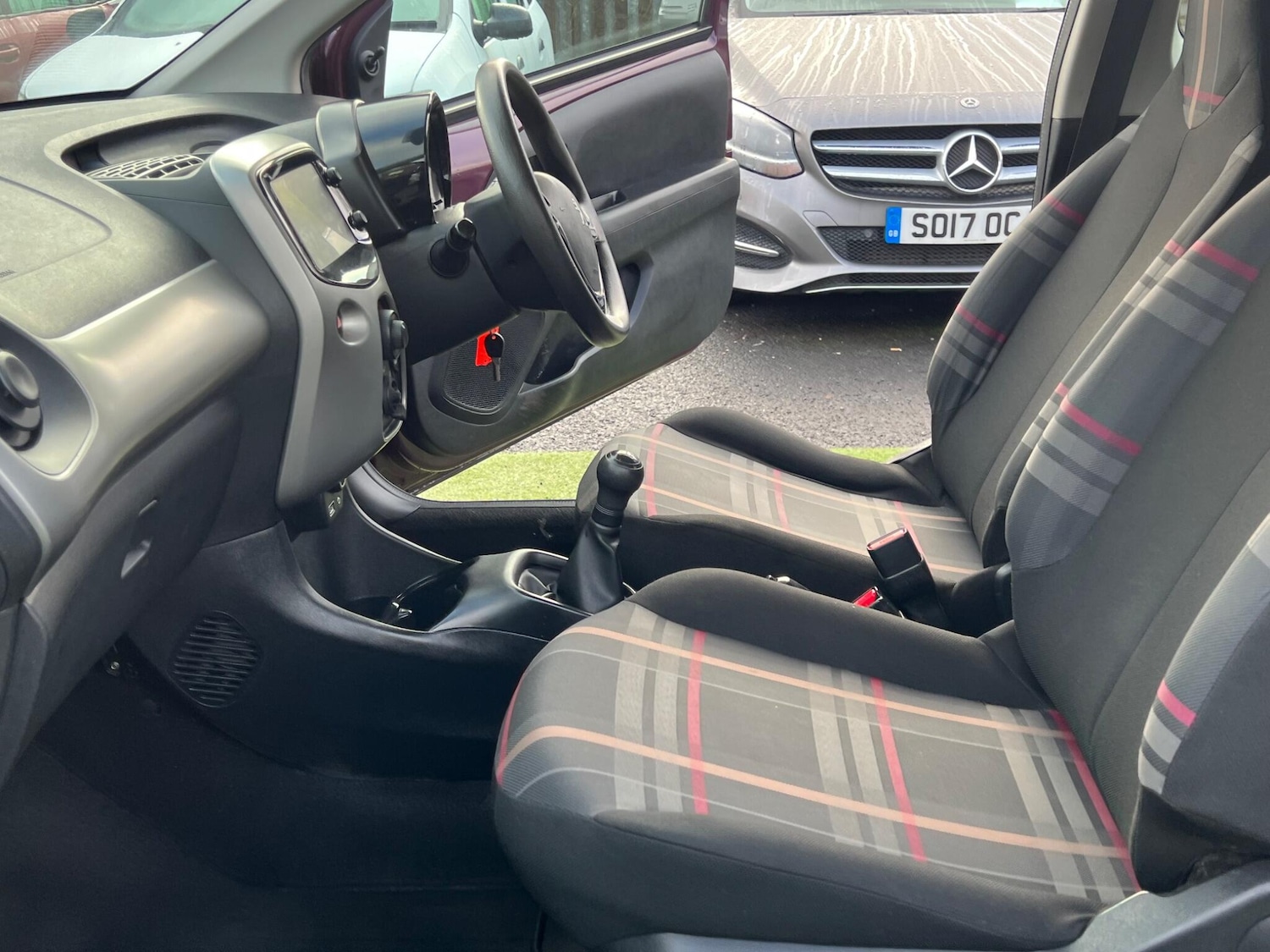 Used Peugeot 108 2016 for sale - 76714939: Photo 43