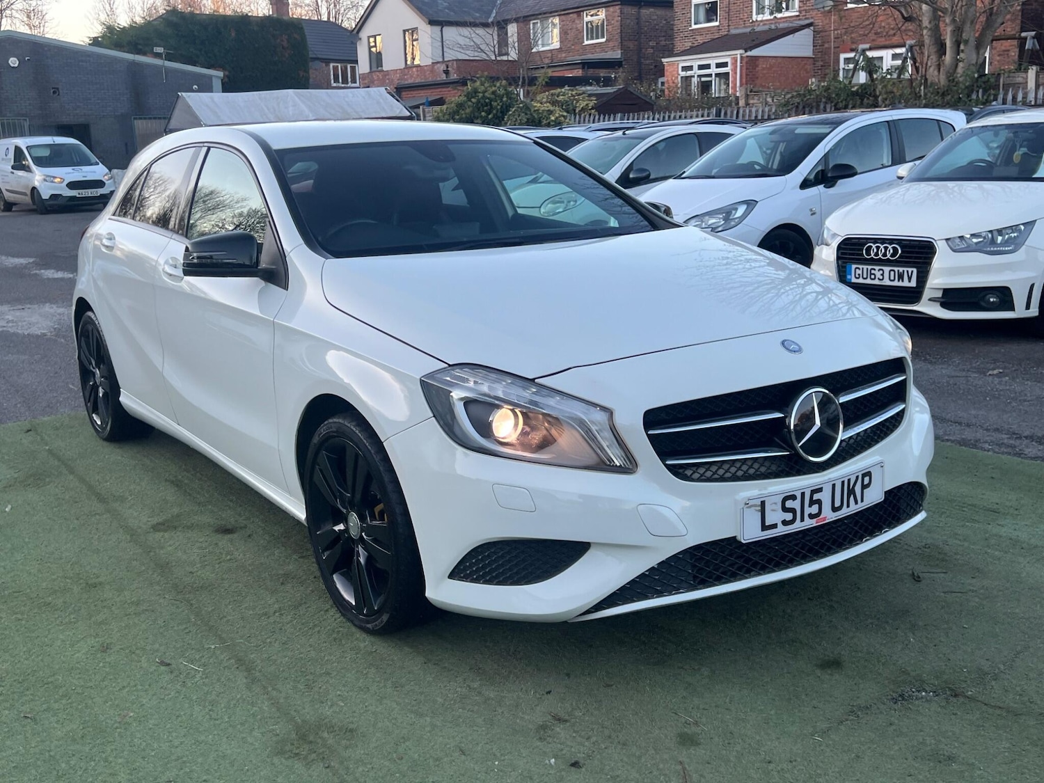 Used Mercedes-Benz A-Class 2015 for sale - 76753377: Photo 1