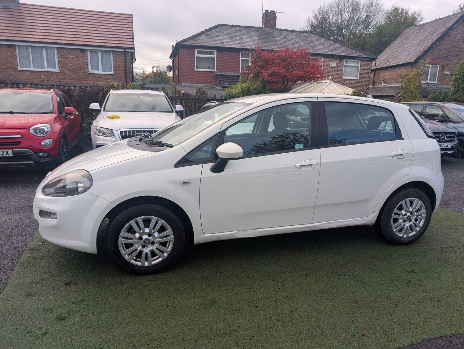 Used Fiat Punto 2013 for sale - 76337569: Photo 16