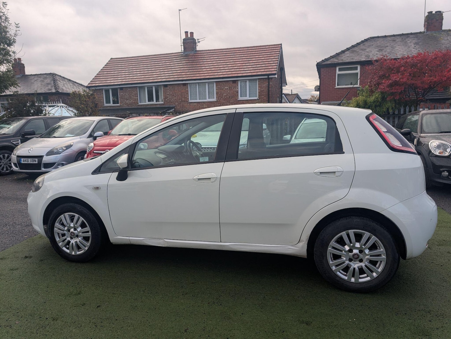 Used Fiat Punto 2013 for sale - 76337569: Photo 18