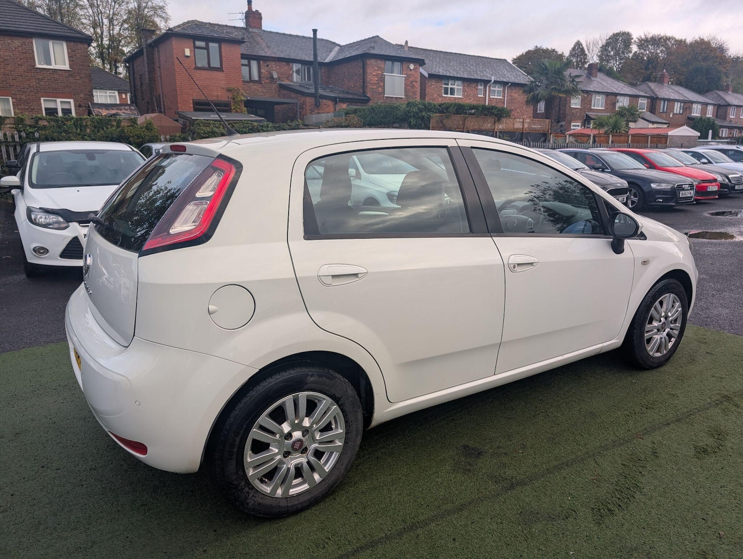 Used Fiat Punto 2013 for sale - 76337569: Photo 27
