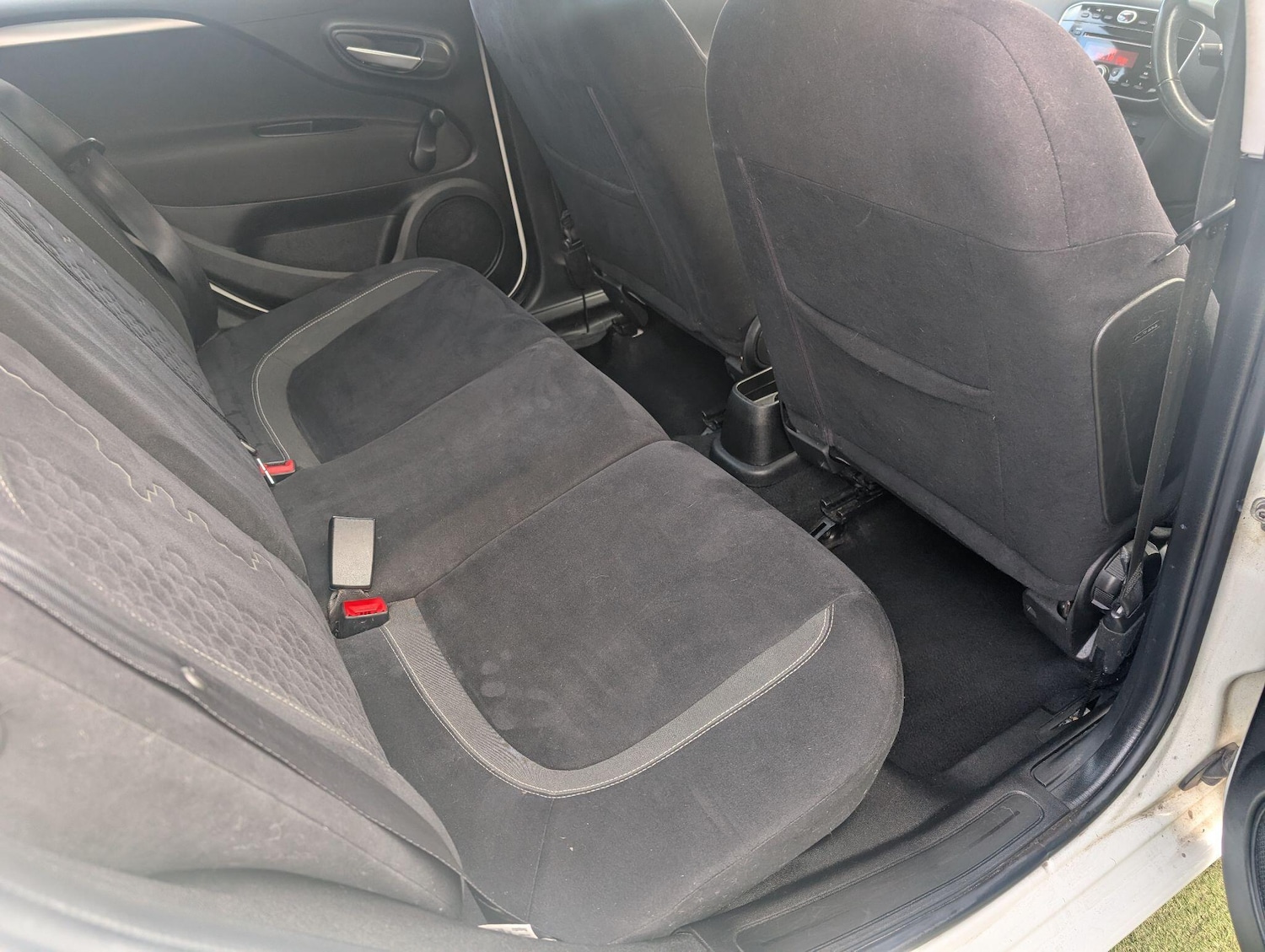 Used Fiat Punto 2013 for sale - 76337569: Photo 45