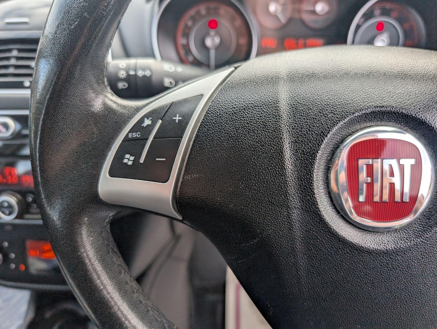 Used Fiat Punto 2013 for sale - 76337569: Photo 49