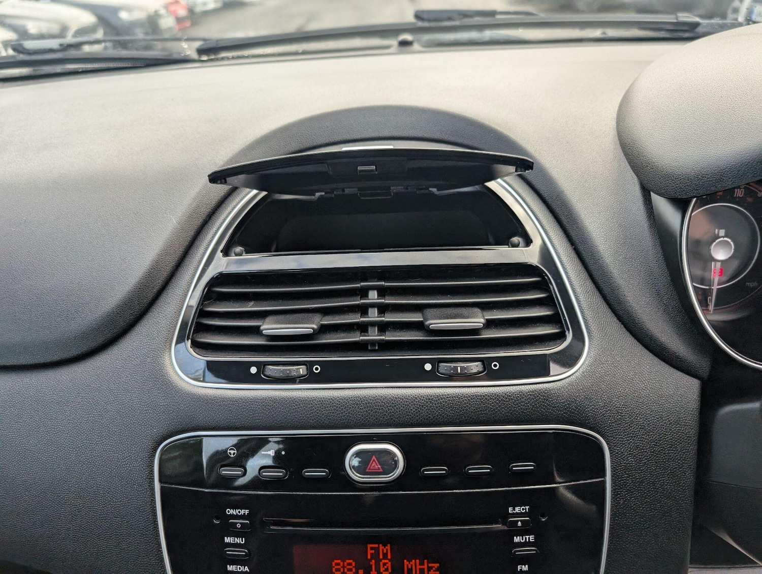 Used Fiat Punto 2013 for sale - 76337569: Photo 53