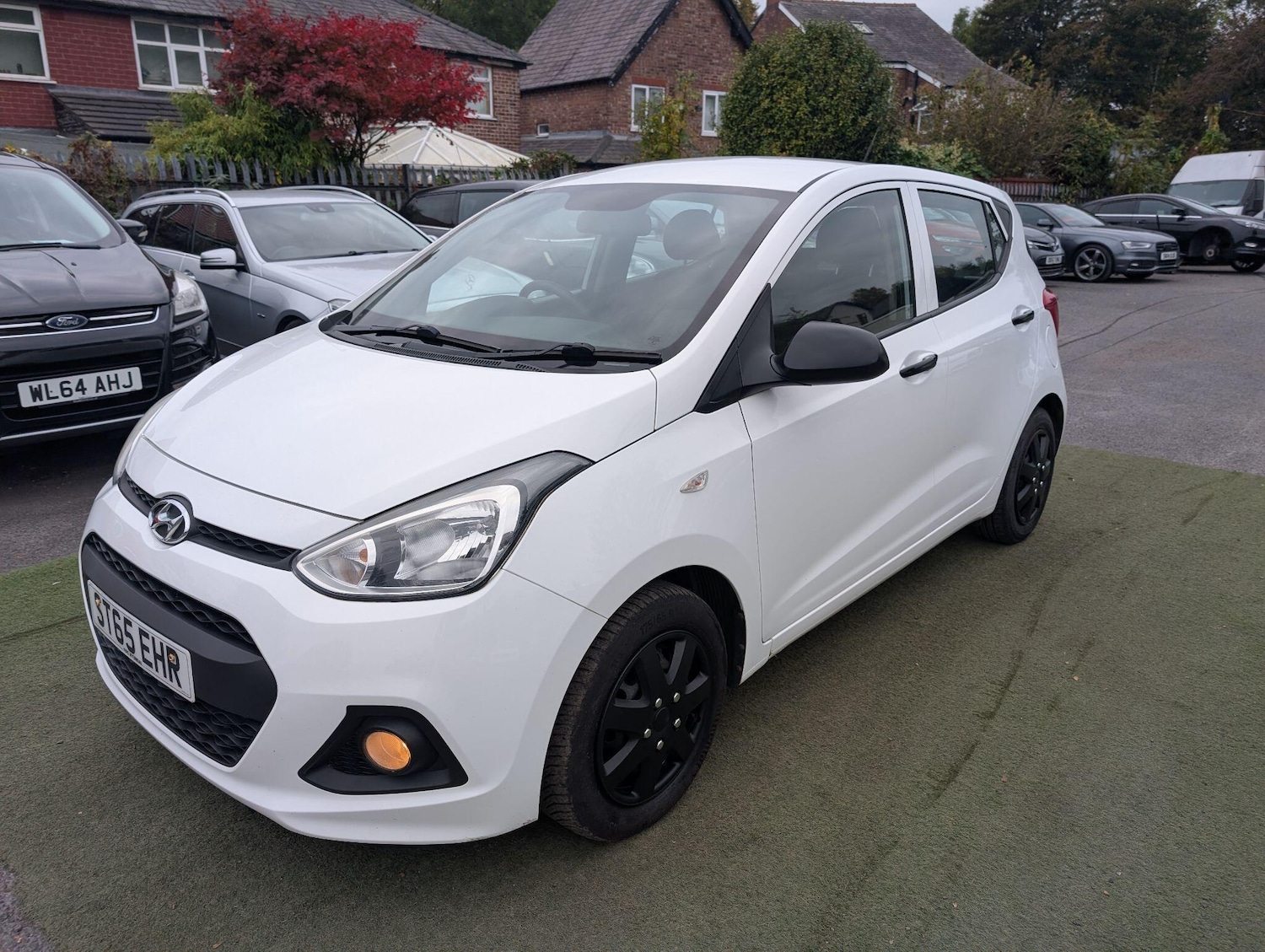 Used Hyundai i10 2015 for sale - 76166606: Photo 12