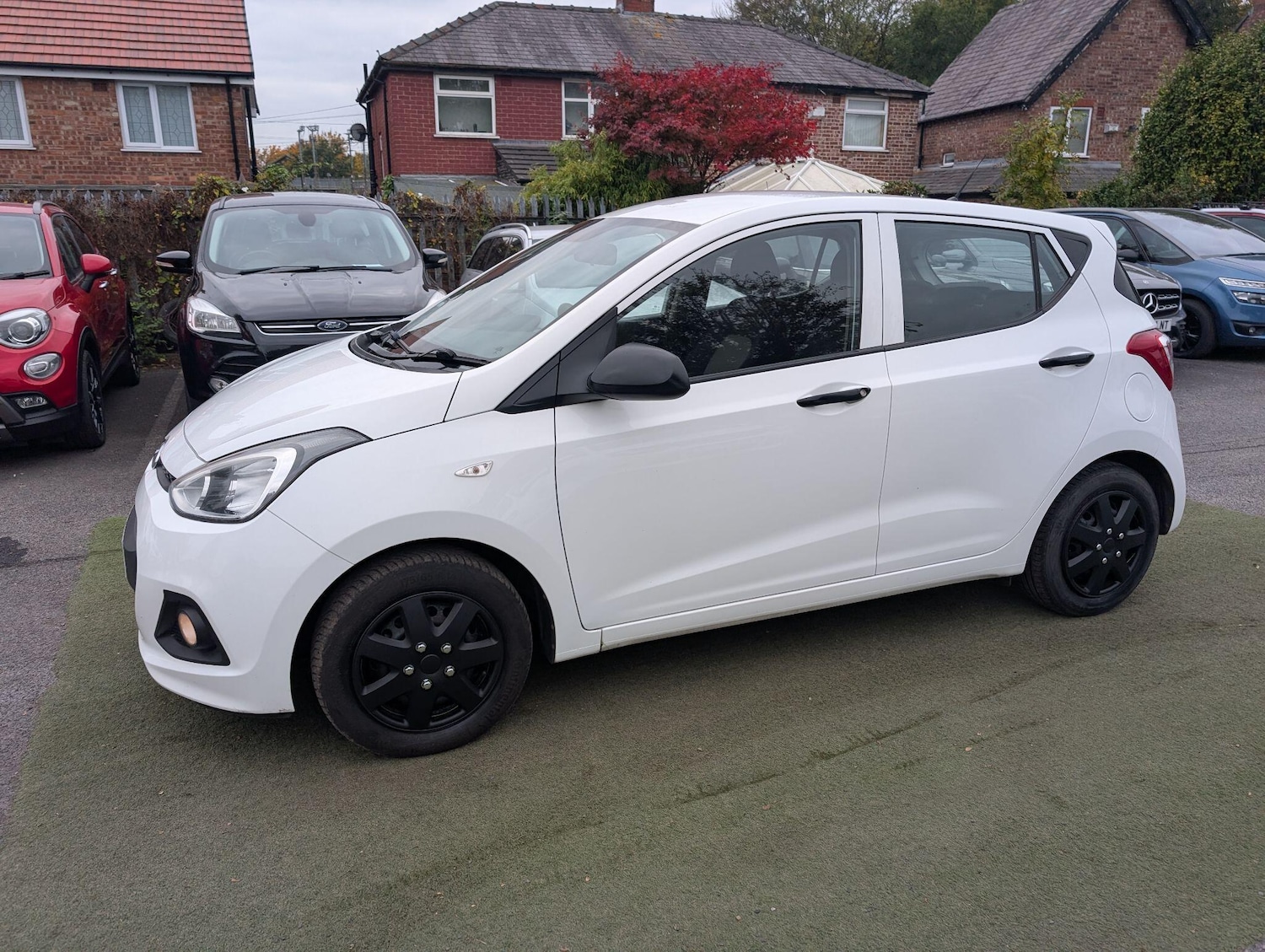 Used Hyundai i10 2015 for sale - 76166606: Photo 14