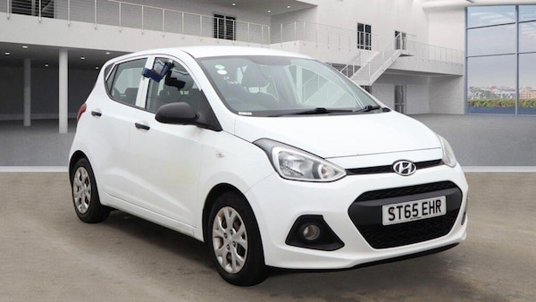 Used Hyundai i10 2015 for sale - 76166606: Photo 1