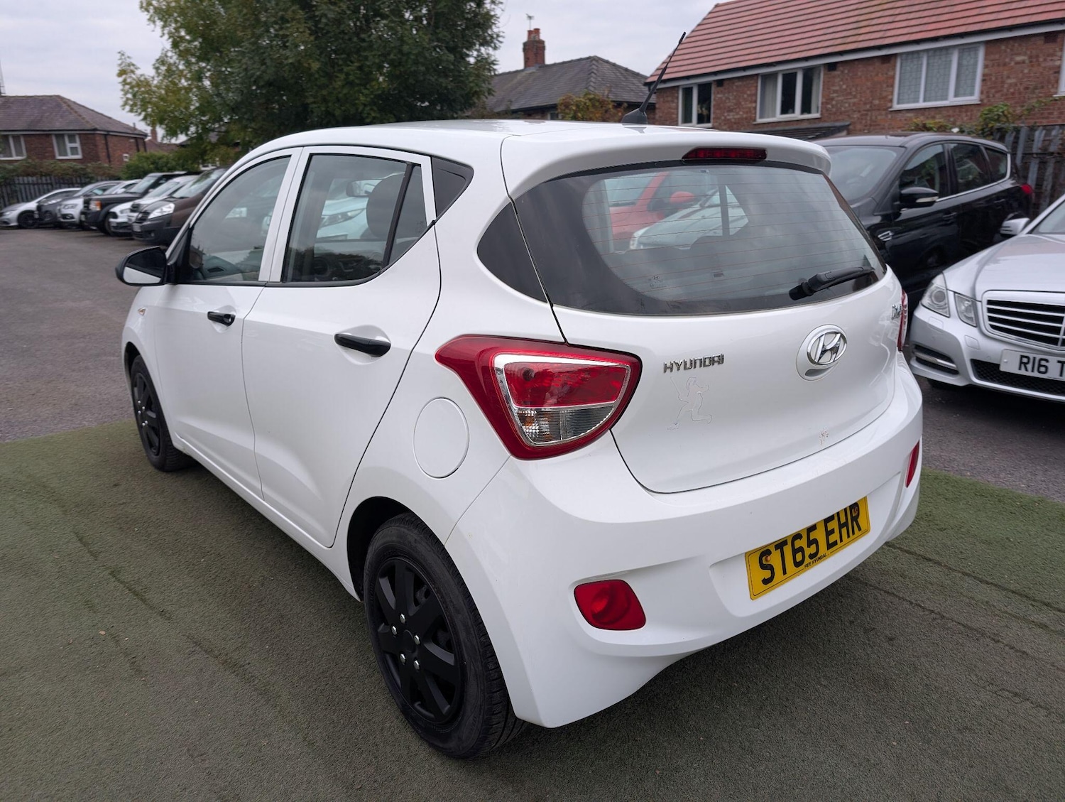 Used Hyundai i10 2015 for sale - 76166606: Photo 21