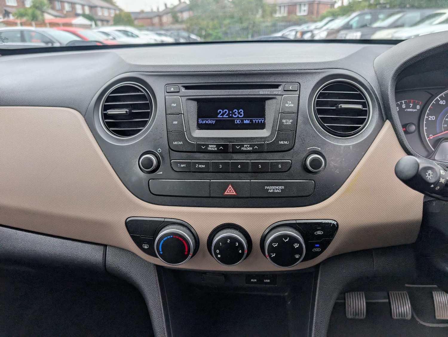 Used Hyundai i10 2015 for sale - 76166606: Photo 39