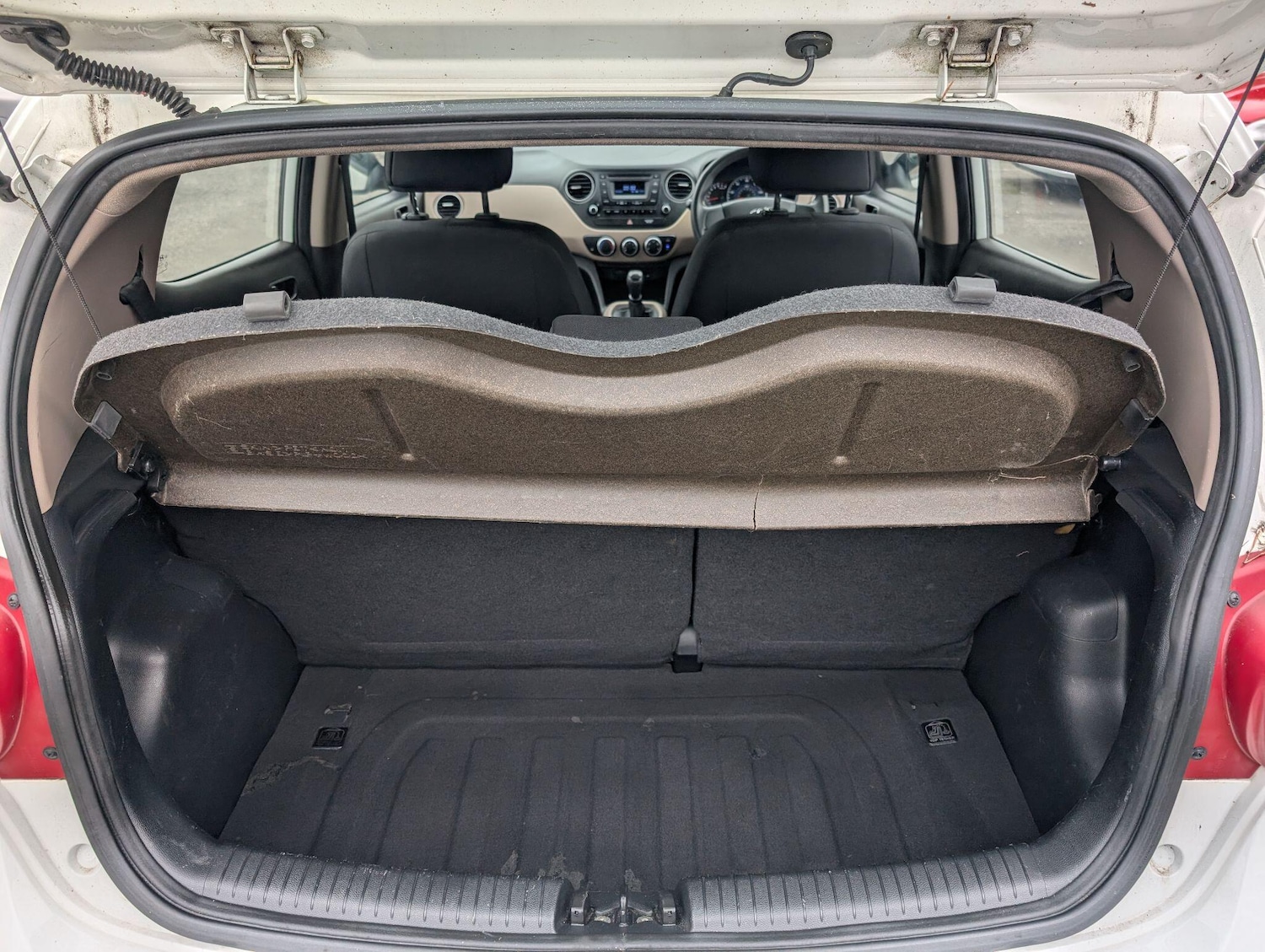 Used Hyundai i10 2015 for sale - 76166606: Photo 44