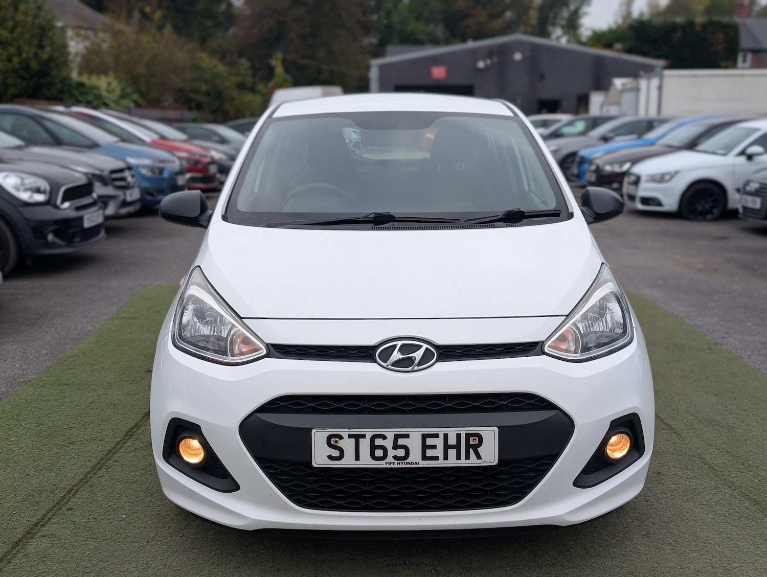 Used Hyundai i10 2015 for sale - 76166606: Photo 6