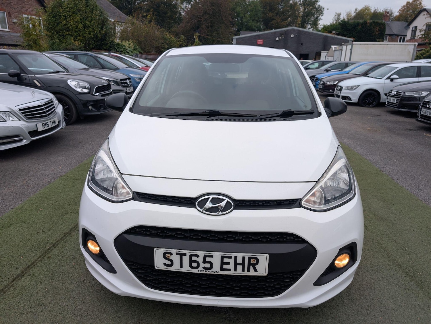 Used Hyundai i10 2015 for sale - 76166606: Photo 9