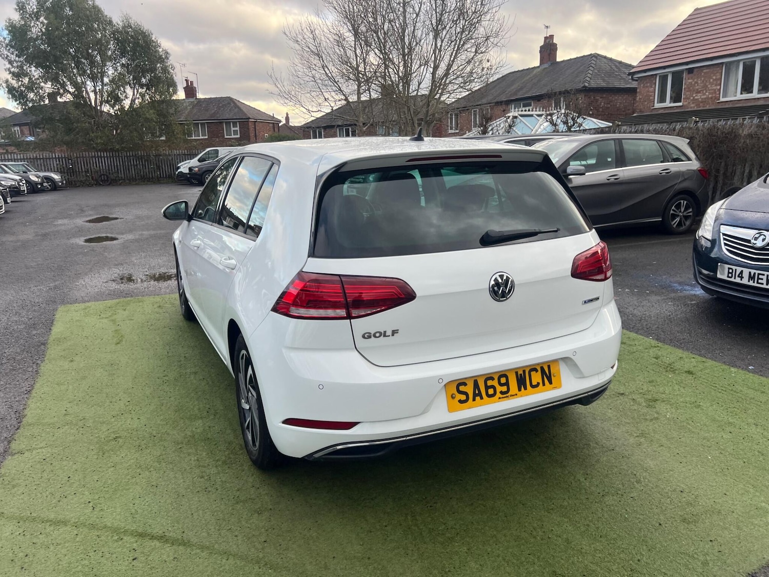 Used Volkswagen Golf 2019 for sale - 77229243: Photo 35