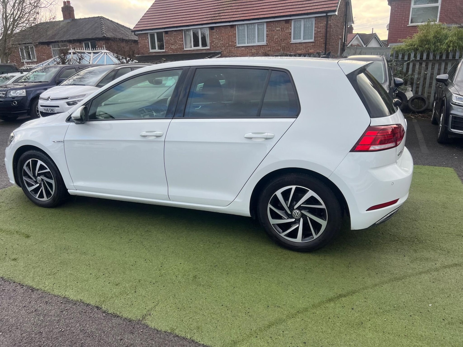 Used Volkswagen Golf 2019 for sale - 77229243: Photo 67