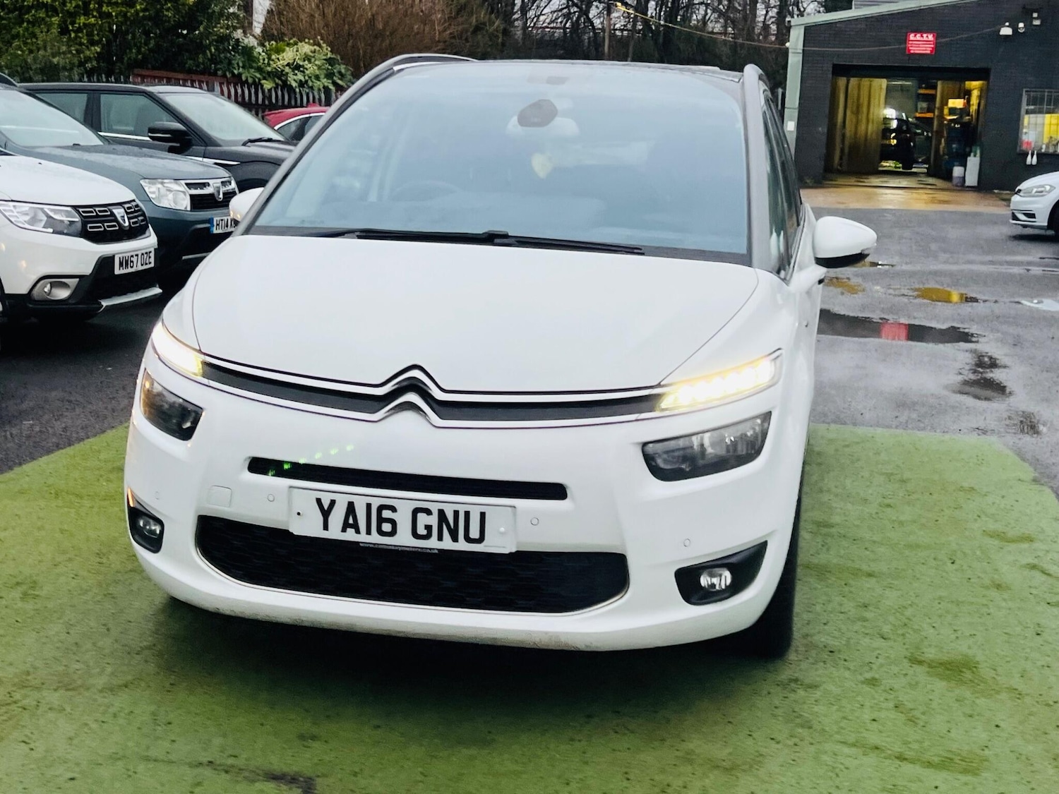 Used Citroen C4 Grand Picasso 2016 for sale - 77130637: Photo 12