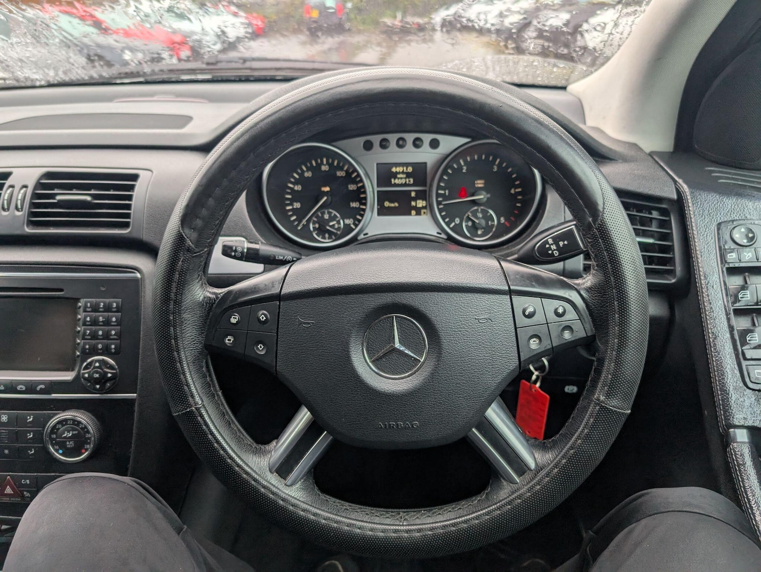 Used Mercedes-Benz R Class 2008 for sale - 76620177: Photo 35