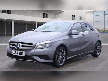 Used Mercedes-Benz A-Class 2015 for sale - 76166333: Photo 2