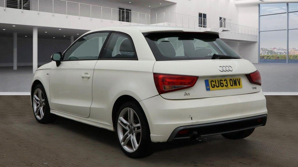 Used Audi A1 2013 for sale - 76337659: Photo 2