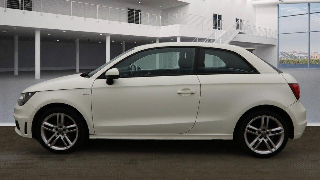 Used Audi A1 2013 for sale - 76337659: Photo 5