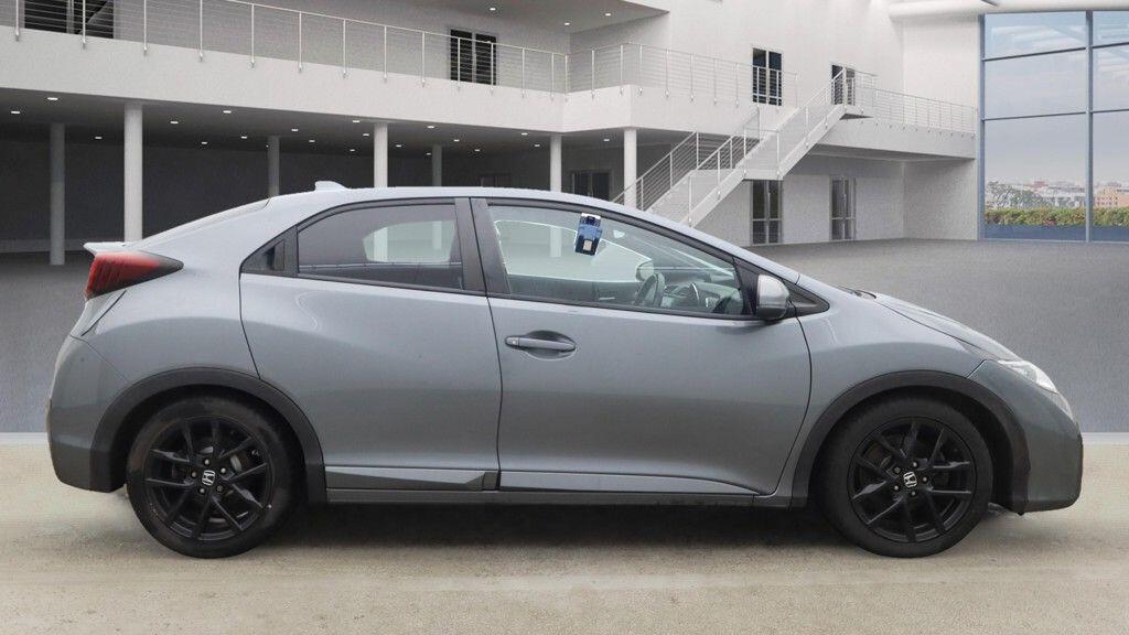 Used Honda Civic for sale - 76527840: Photo 5