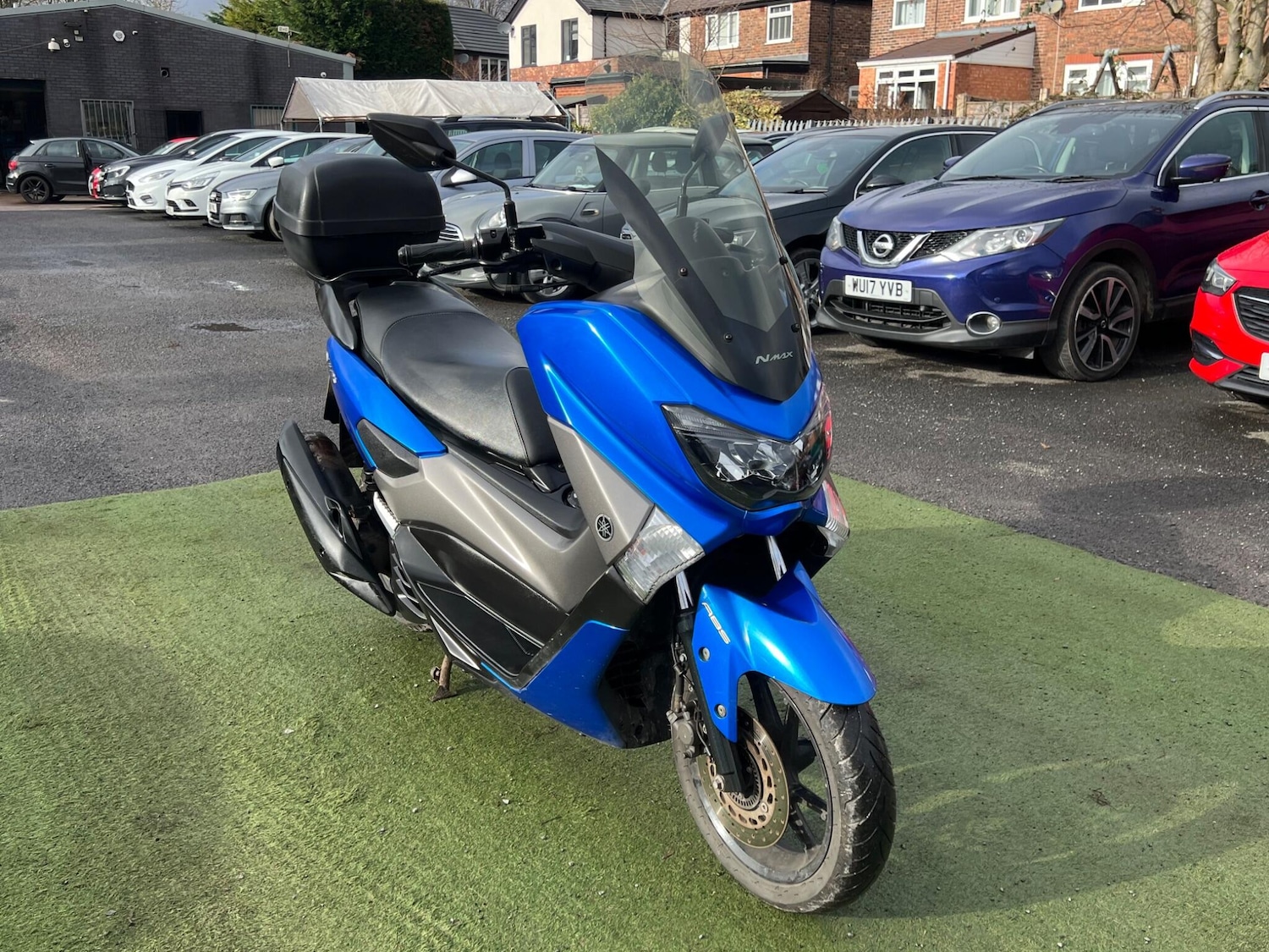 Yamaha NMAX 125