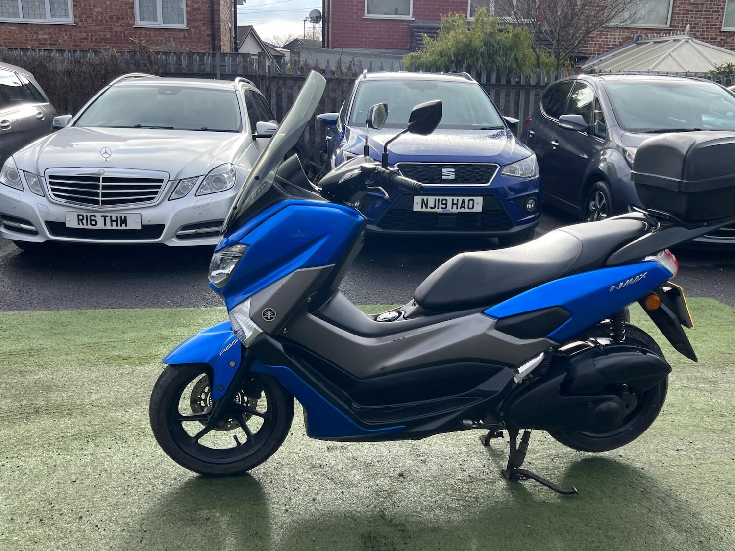 Yamaha NMAX 125