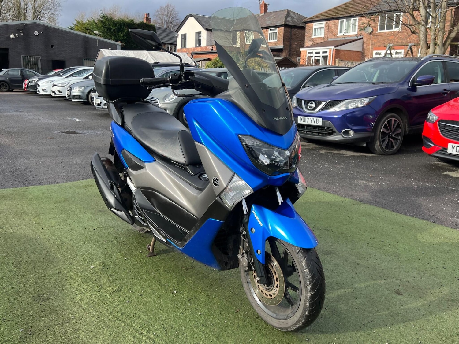 Yamaha NMAX 125