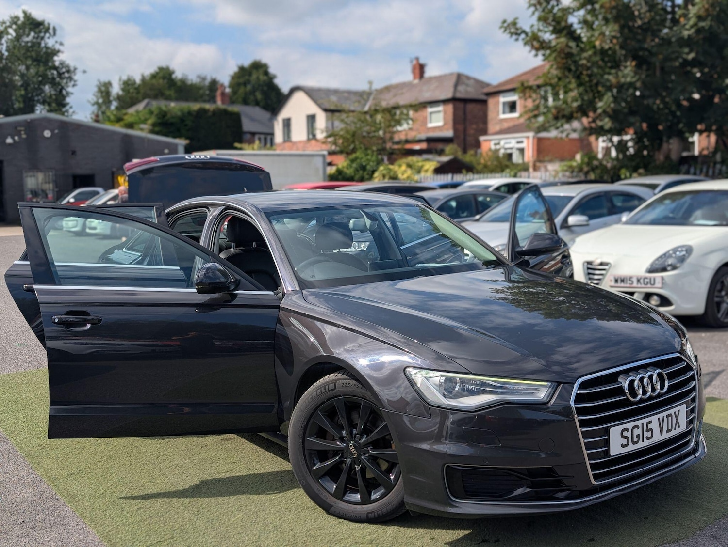 Used Audi A6 Saloon 2015 for sale - 76306362: Photo 3