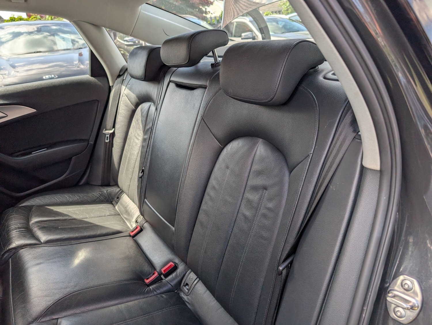 Used Audi A6 Saloon 2015 for sale - 76306362: Photo 44