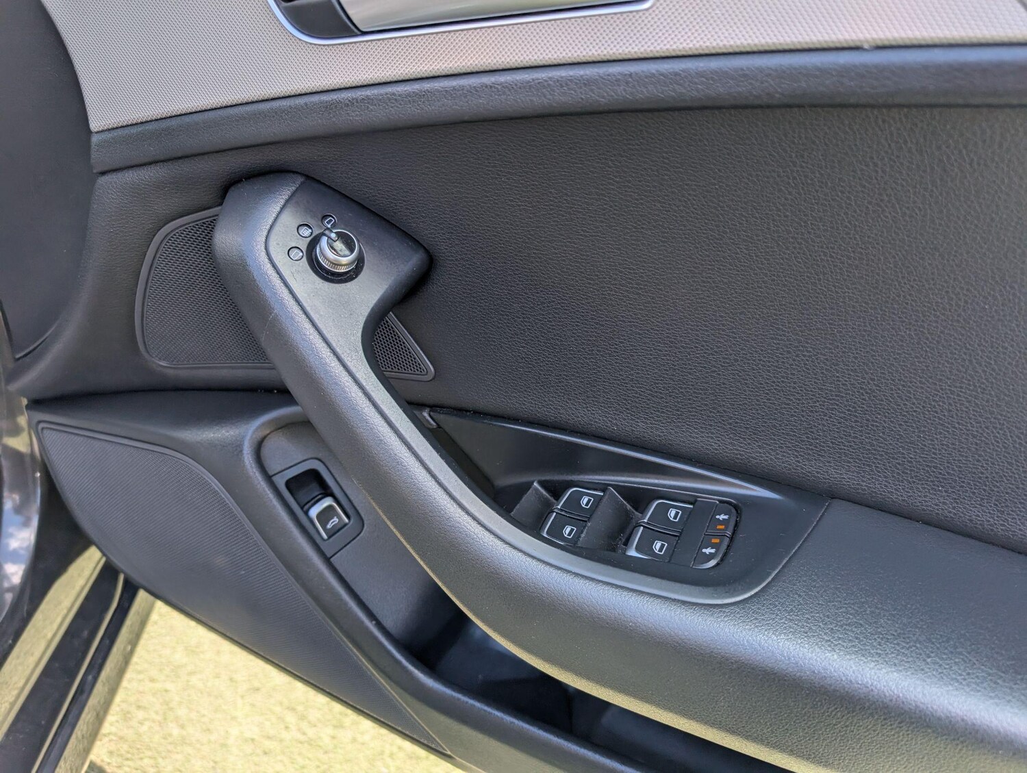 Used Audi A6 Saloon 2015 for sale - 76306362: Photo 50