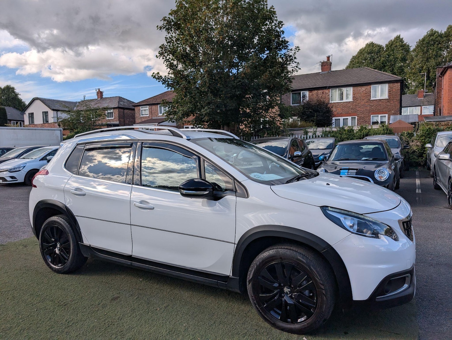 Used Peugeot 2008 2017 for sale - 76993301: Photo 32