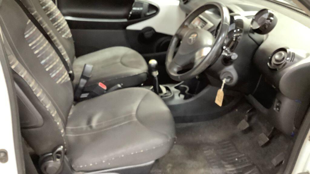 Used Citroen C1 2014 for sale - 76294792: Photo 9