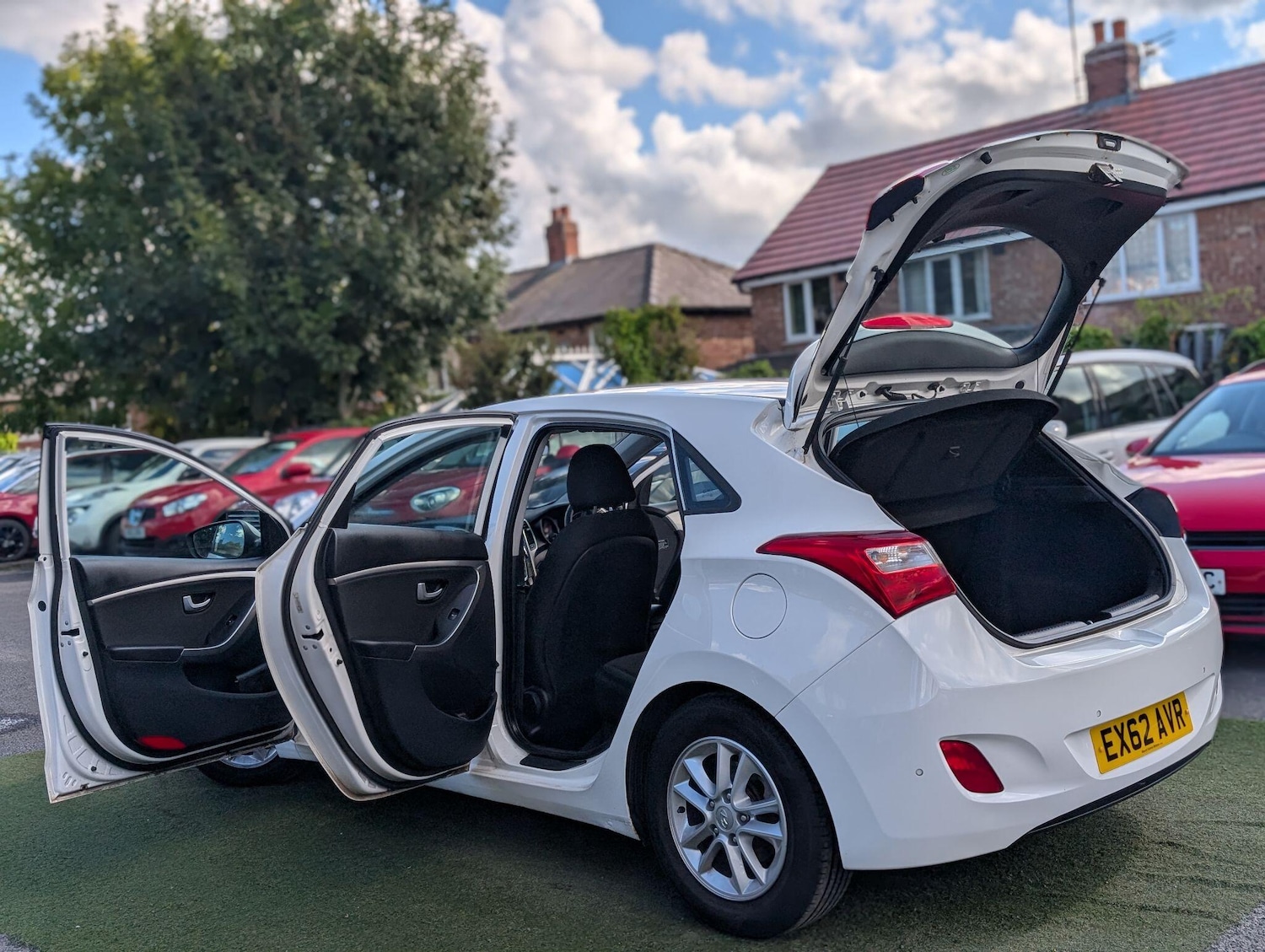 Used Hyundai i30 2012 for sale - 76988666: Photo 2