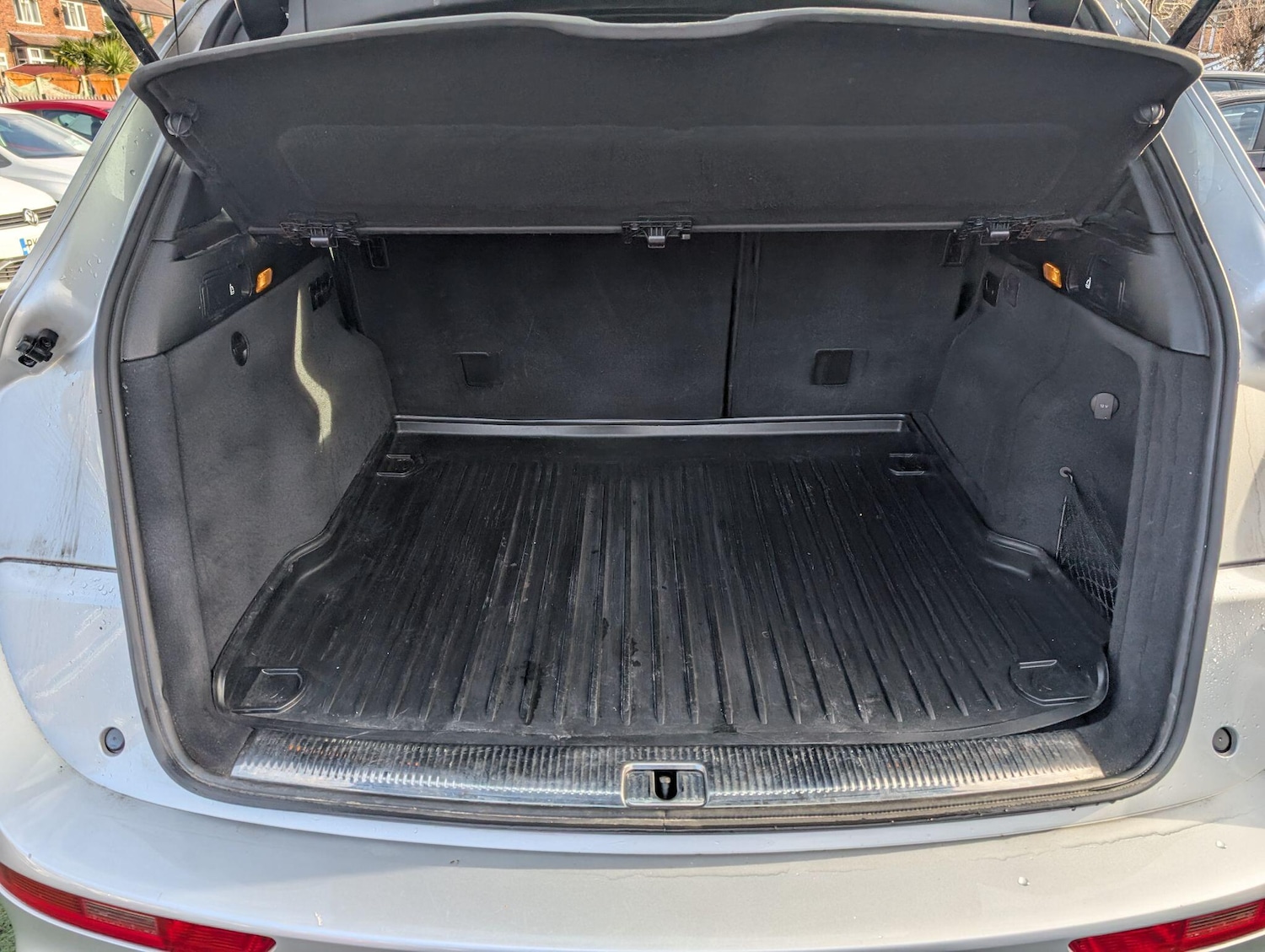 Used Audi Q5 2011 for sale - 76634220: Photo 60