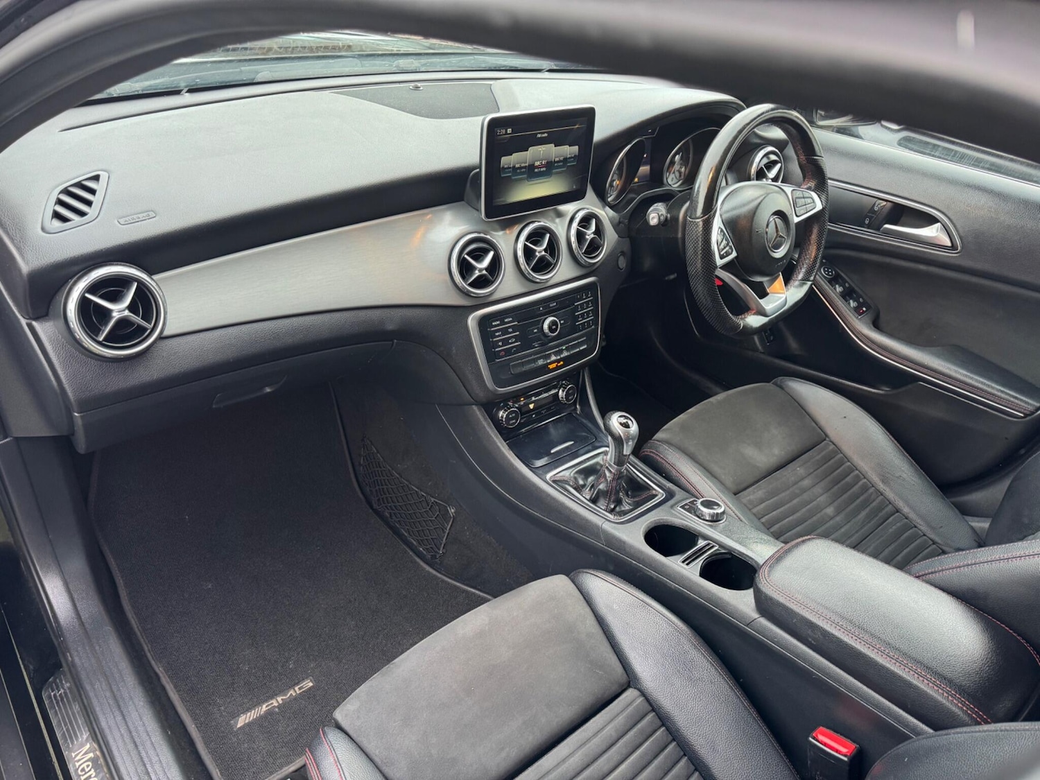 Used Mercedes-Benz GLA 2015 for sale - 77091489: Photo 36