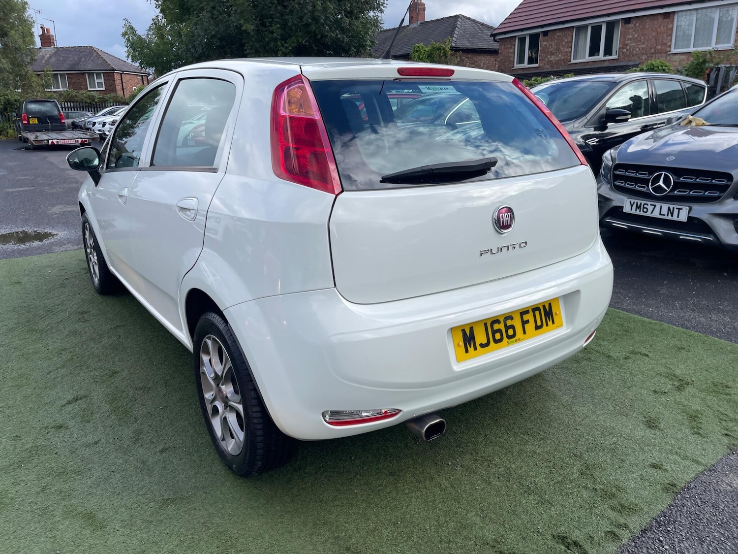 Vehicle 29