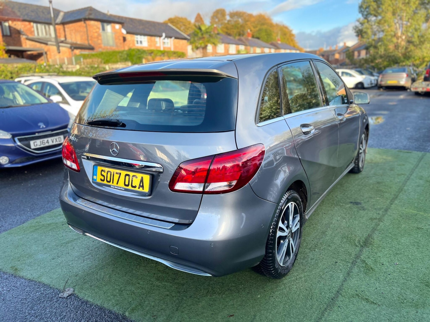 Used Mercedes-Benz B Class 2017 for sale - 76360377: Photo 3