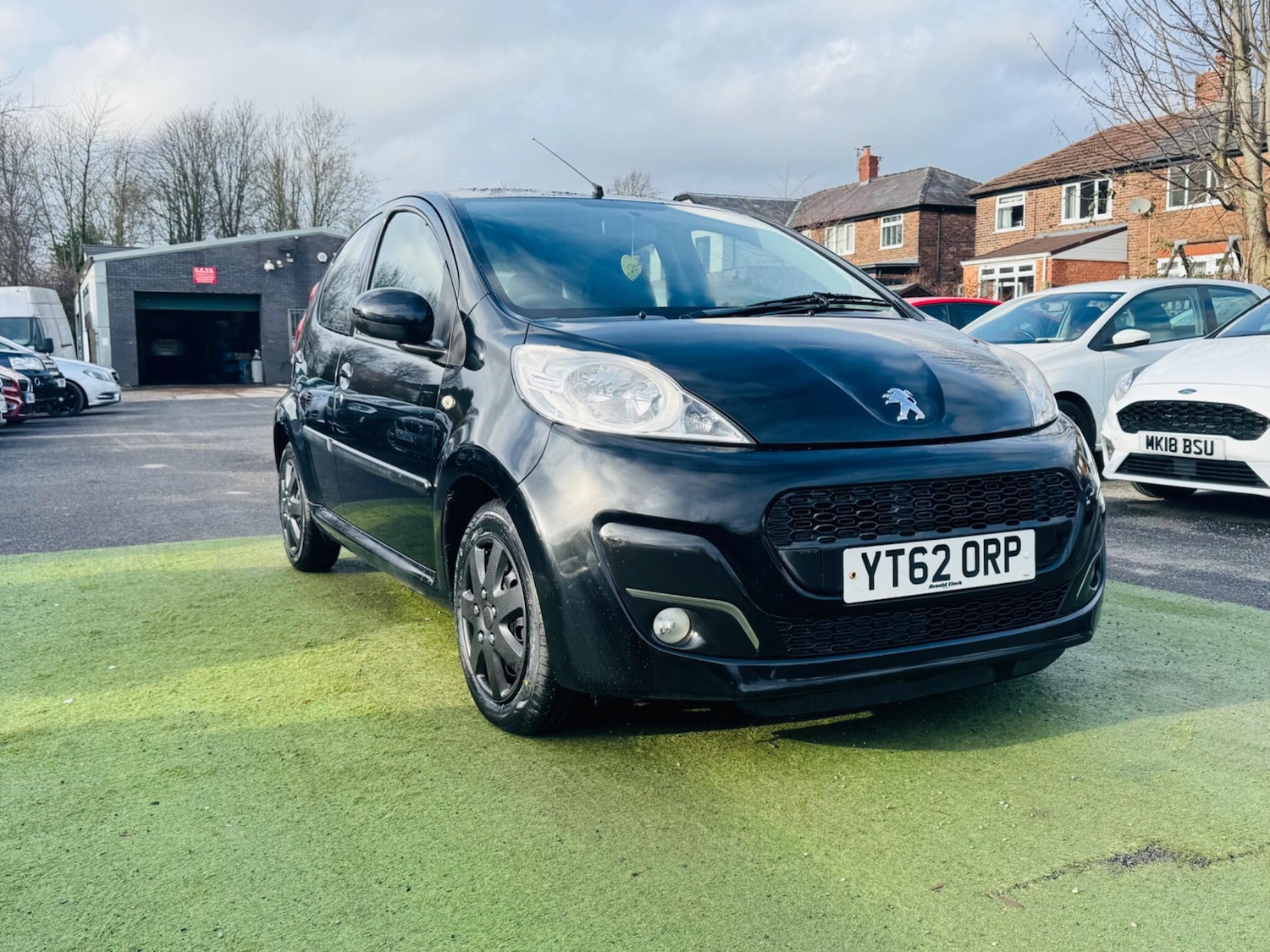 Used Peugeot 107 2012 for sale - 77396441: Photo 1