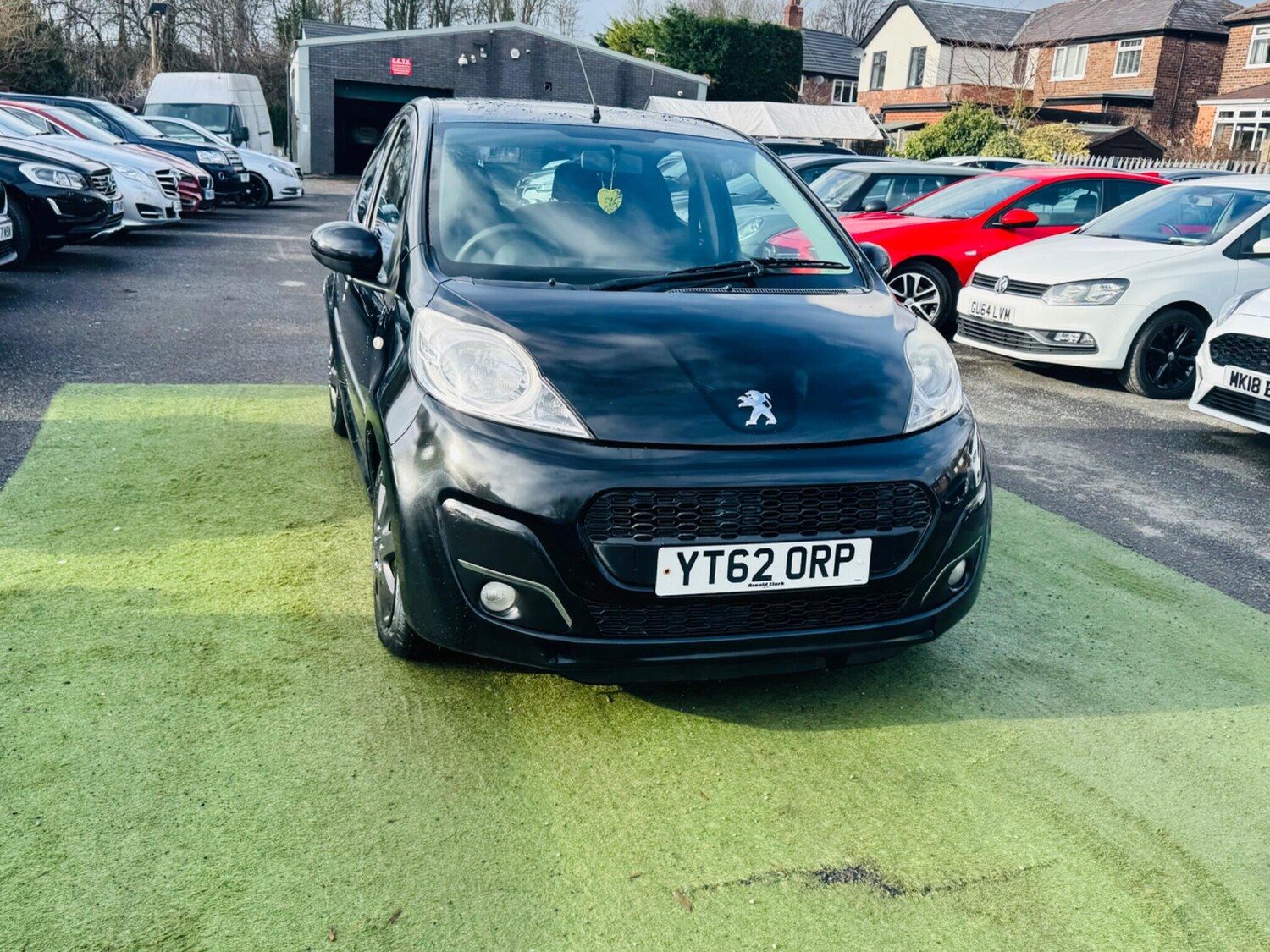 Used Peugeot 107 2012 for sale - 77396441: Photo 2