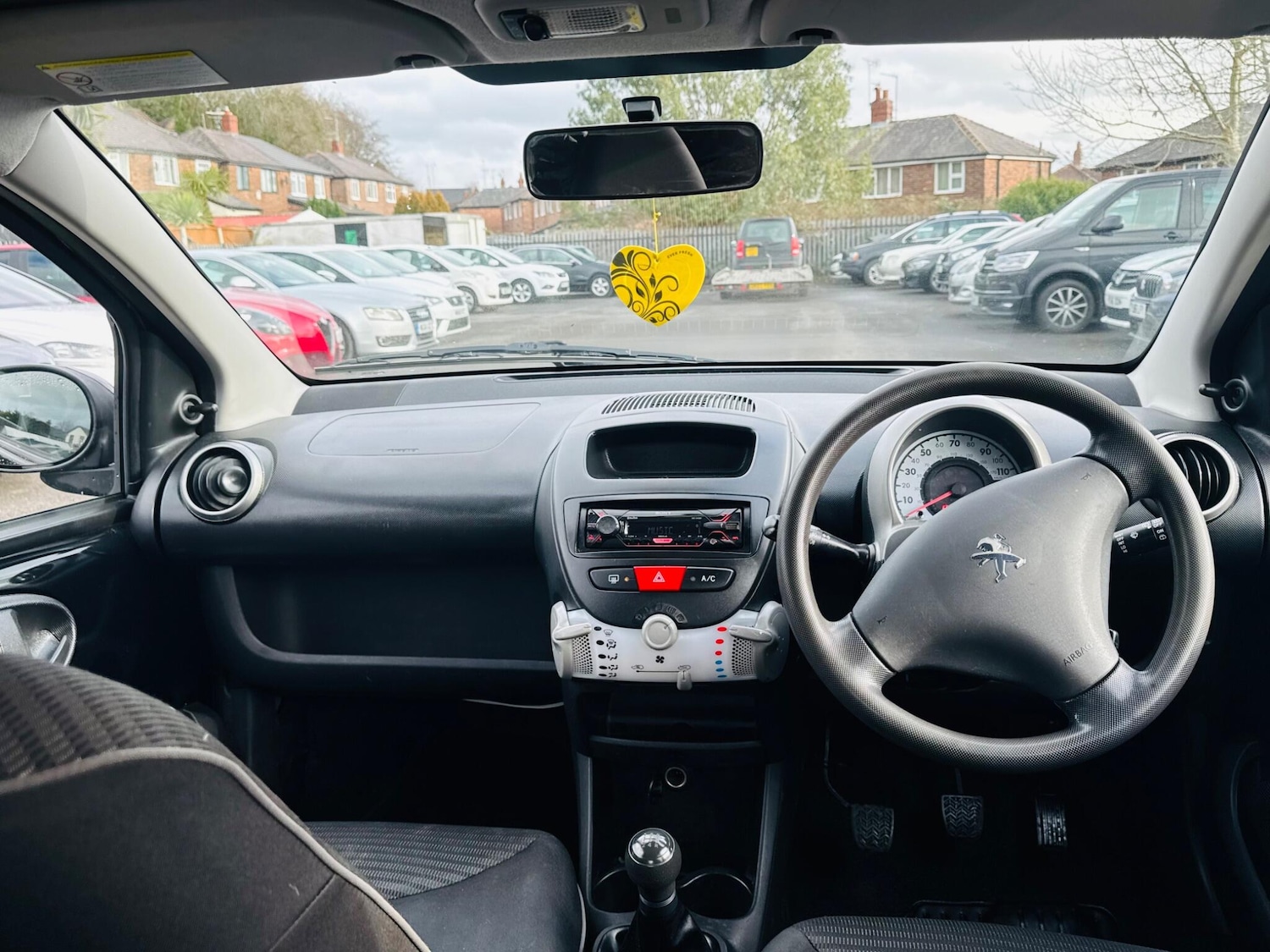 Used Peugeot 107 2012 for sale - 77396441: Photo 32