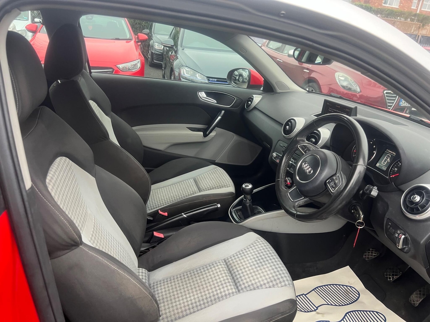 Used Audi A1 2011 for sale - 77331822: Photo 31