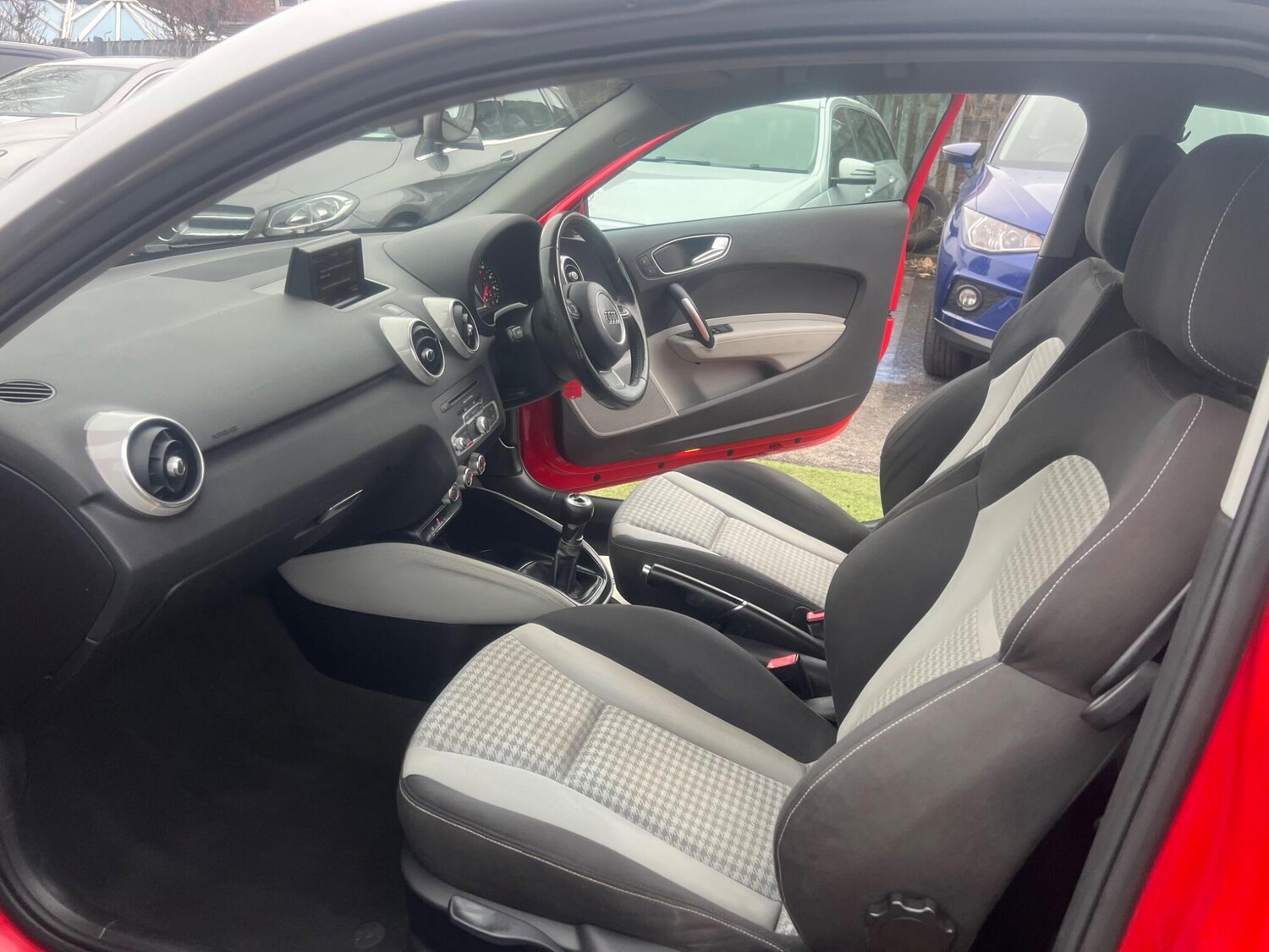 Used Audi A1 2011 for sale - 77331822: Photo 37