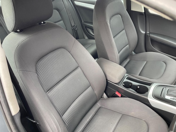 Used Audi A4 2009 for sale - 76307606: Photo 32