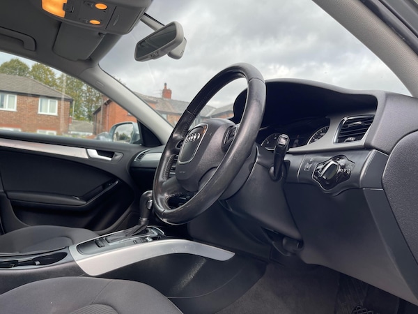 Used Audi A4 2009 for sale - 76307606: Photo 34