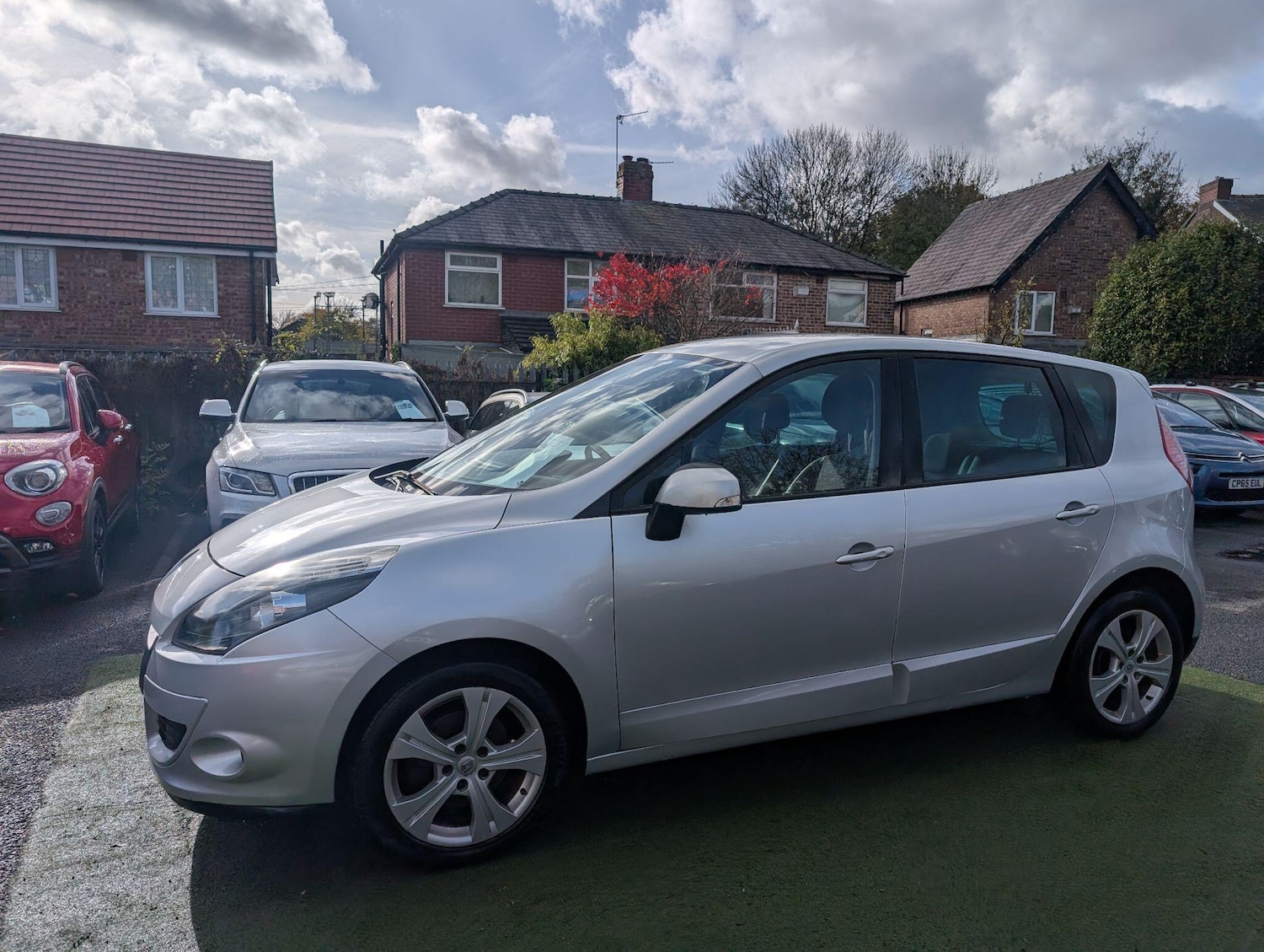 Used Renault Scenic 2012 for sale - 76440449: Photo 15