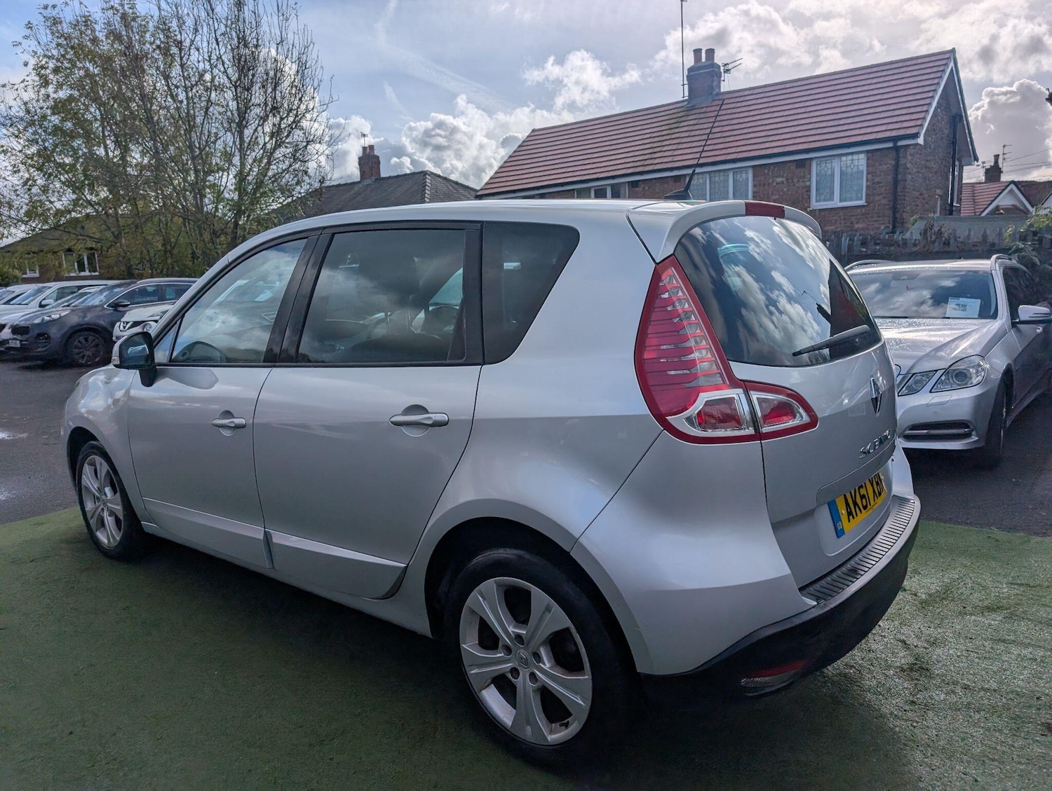 Used Renault Scenic 2012 for sale - 76440449: Photo 19