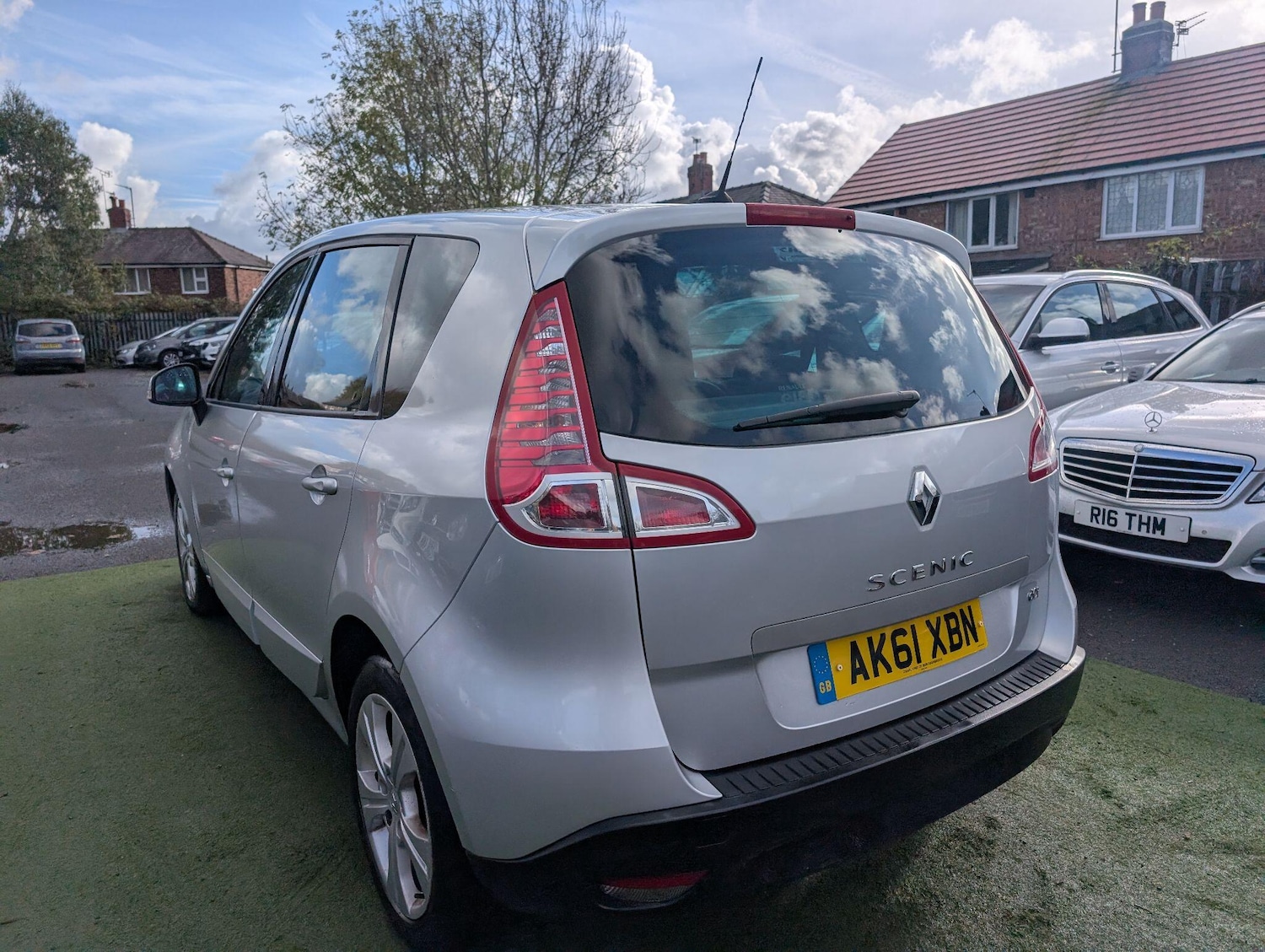 Used Renault Scenic 2012 for sale - 76440449: Photo 21