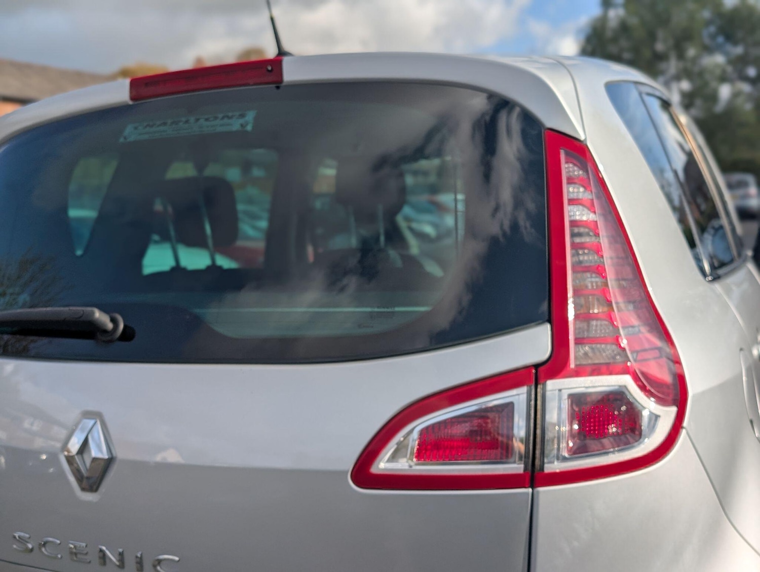 Used Renault Scenic 2012 for sale - 76440449: Photo 30