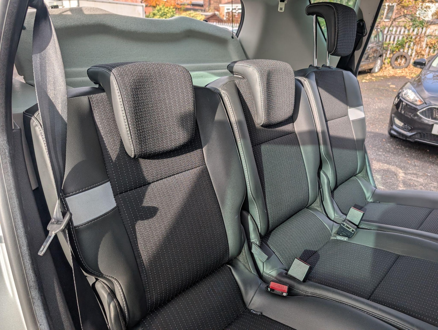 Used Renault Scenic 2012 for sale - 76440449: Photo 39